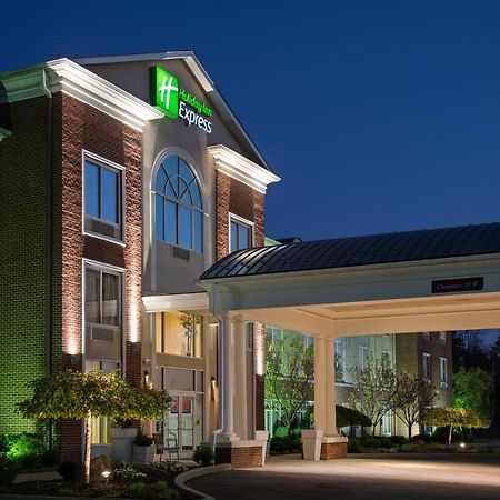 Holiday Inn Express Hotel & Suites Youngstown North-Warren/Niles By Ihg Bagian luar foto