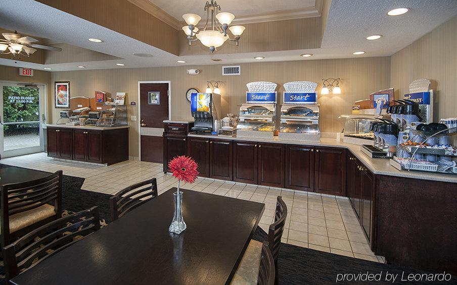 Holiday Inn Express Hotel & Suites Youngstown North-Warren/Niles By Ihg Restoran foto