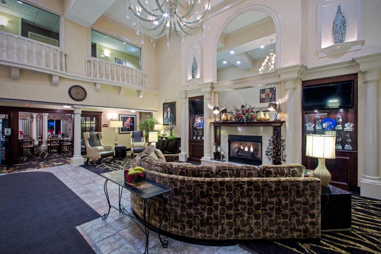 Holiday Inn Express Hotel & Suites Youngstown North-Warren/Niles By Ihg Bagian luar foto