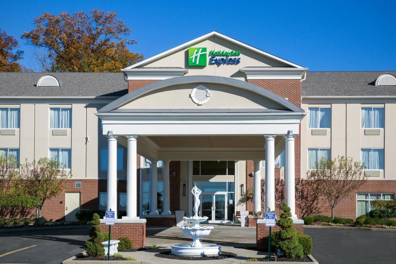 Holiday Inn Express Hotel & Suites Youngstown North-Warren/Niles By Ihg Bagian luar foto